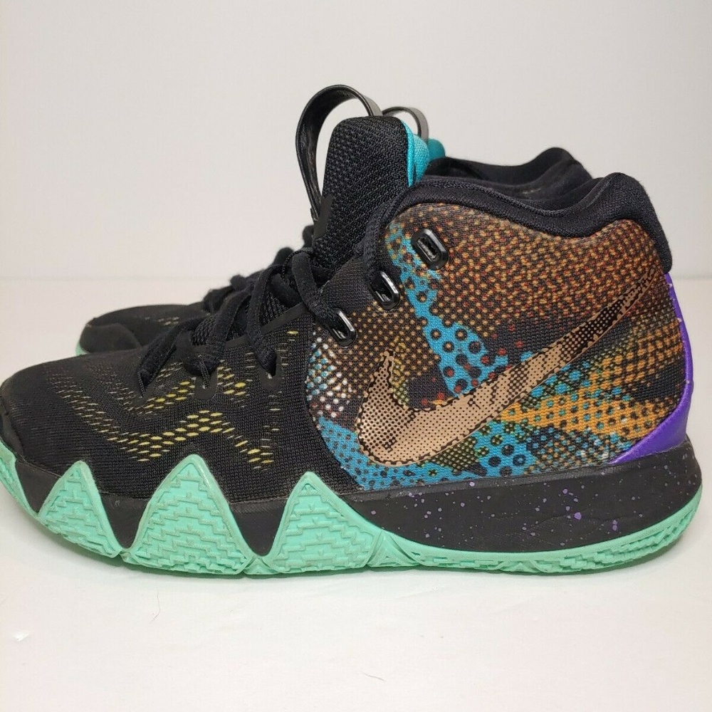 Nike Kyrie 4 Mamba Mentality GS Basketball Shoes